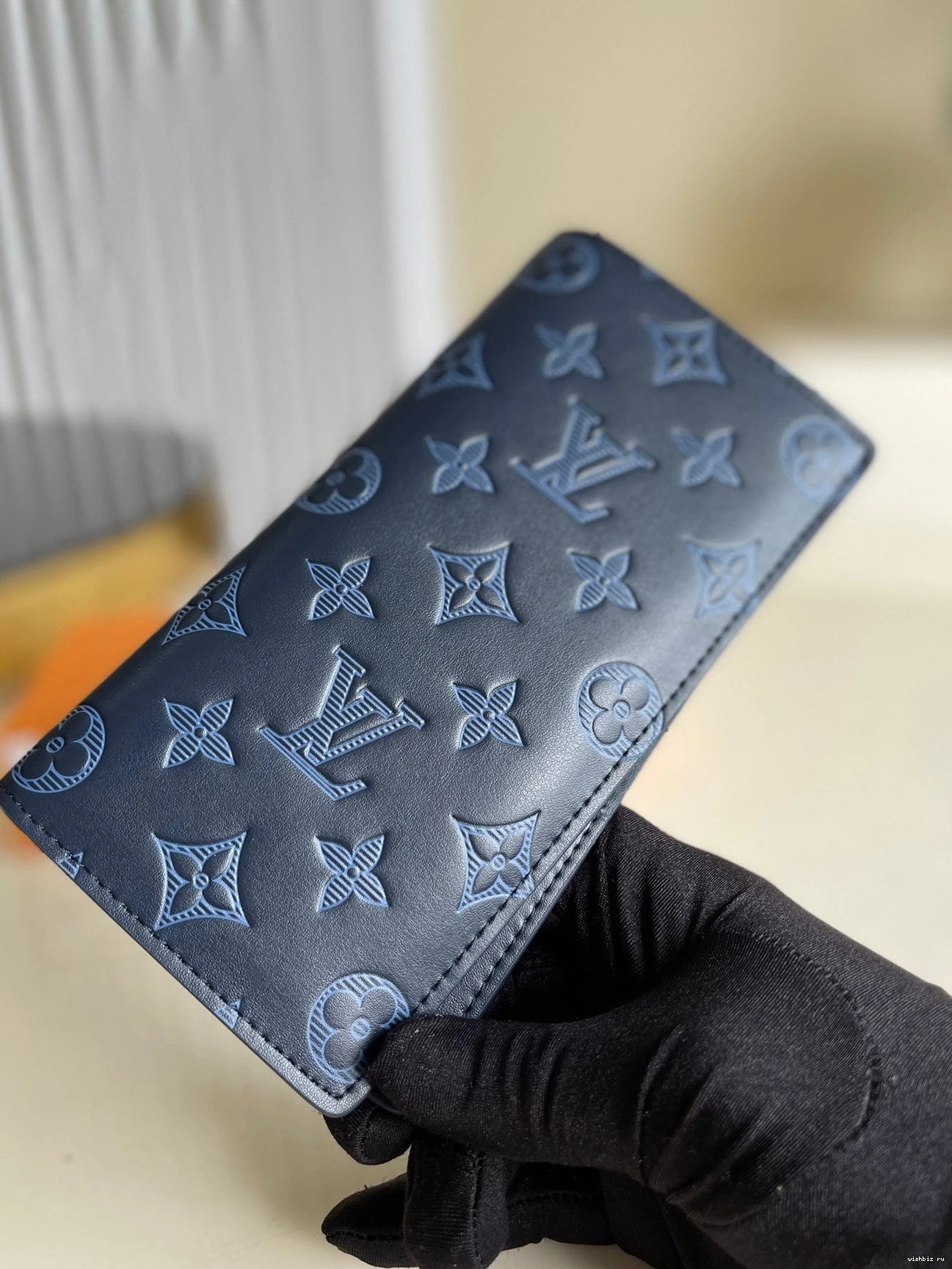 WIS VUITTON BRAZZA LOUIS WALLET 1119